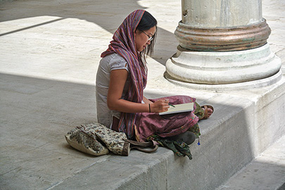 During the Istanbul Bing Overseas Seminar, Asia Chiao and her classmates explored the city's complex history through a study of sties, sounds, and smells./Photo courtesy of Ali Yaycioglu