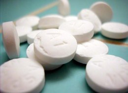 New research shows aspirin may cut melanoma risk